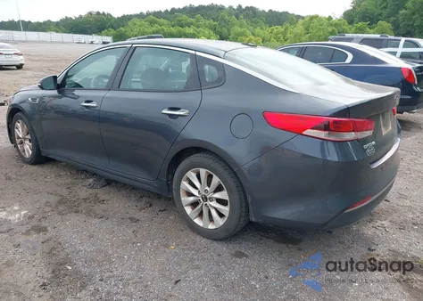 2017 Kia Optima Lx z USA, uszkodzony, nr VIN 5XXGT4L32HG124235
